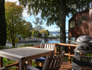 Picnic and grill spot by the lake