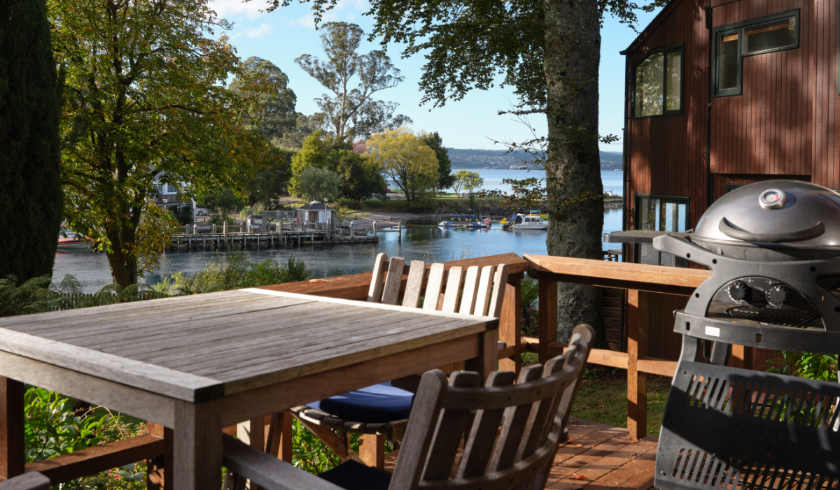 Chalet vs. Hotel: Which One Offers a Better Vacation Experience?